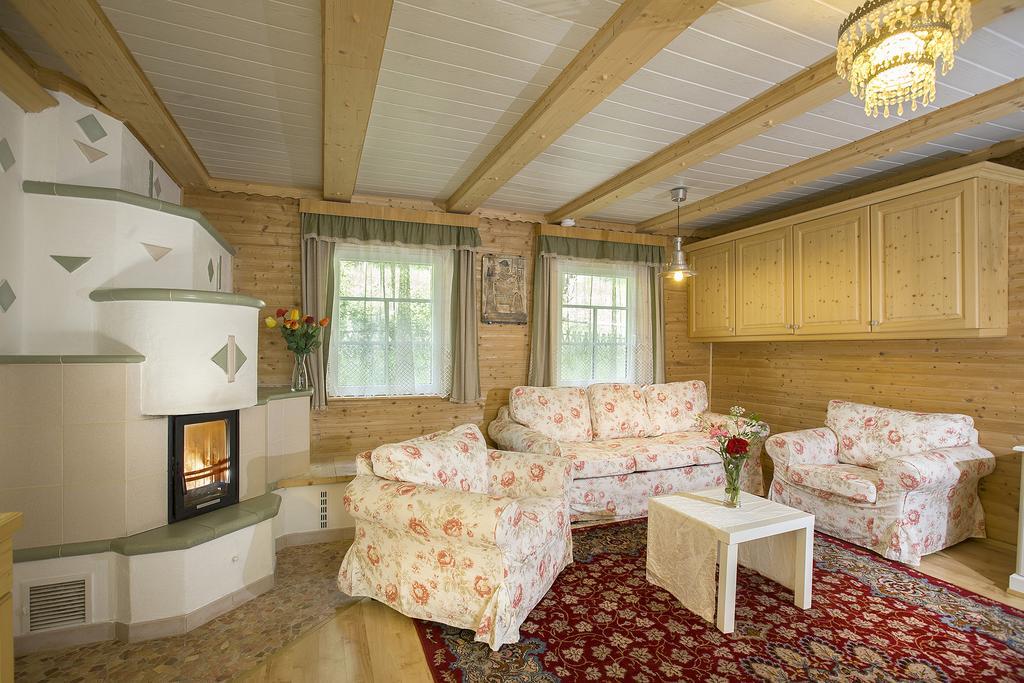 Das Altsteirische Landhaus - La Maison De Pronegg - Feriendomizil Im Biosphaerenpark Wienerwald Pressbaum 客房 照片